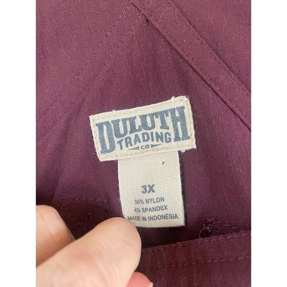 Duluth Trading Company Heirloom Overall Shorts 3X Purple-Red - Picture 3 of 6